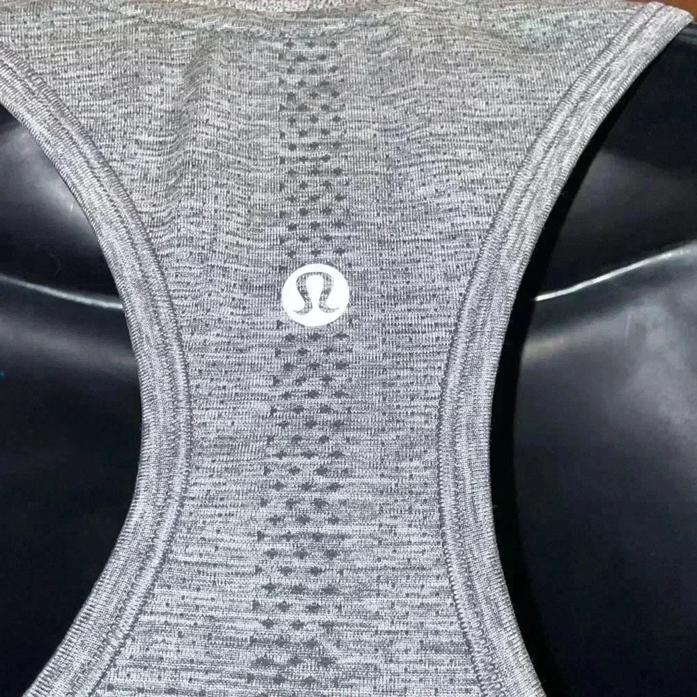 Lululemon Swifty Tech- 4 - Picture 6 of 9
